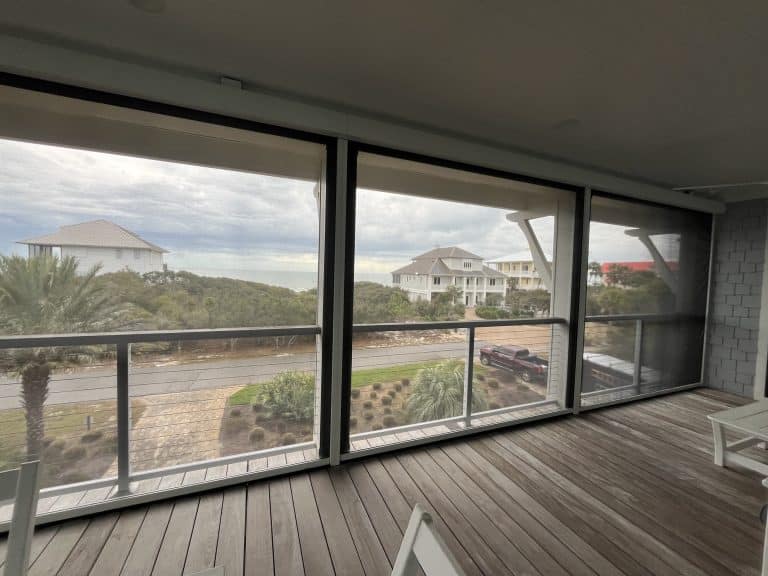 Crown motorized screen st george island